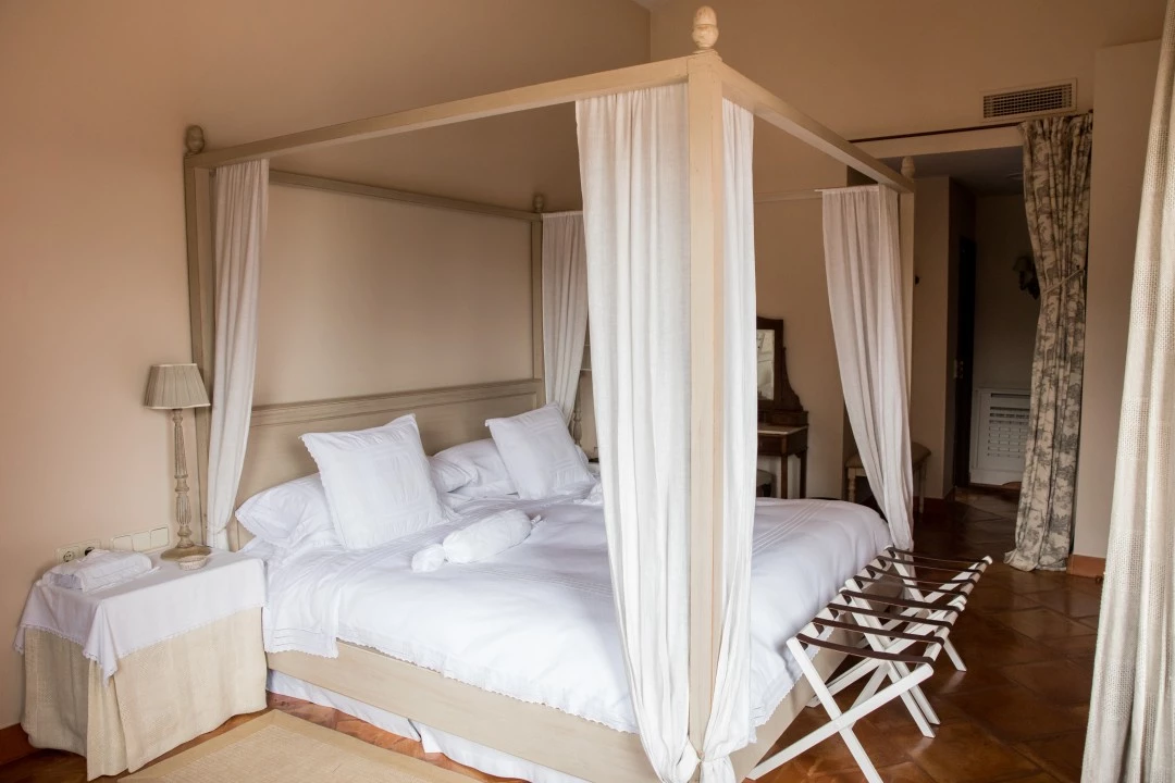 1679307187-Luxury Property Bedroom 2 Spain Villa Felipe.webp